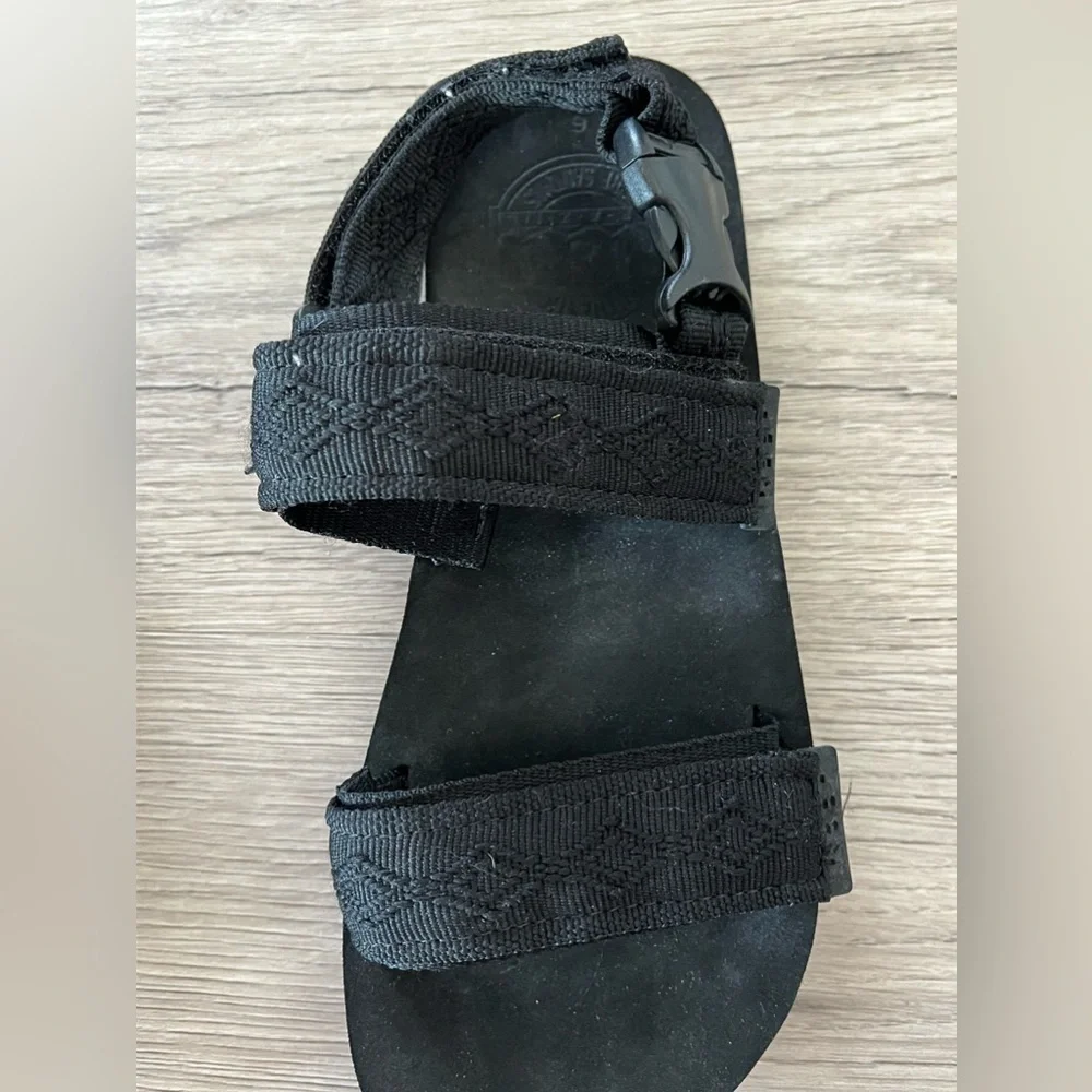 Reef Unisex Convertible Black Sandals Size 6M